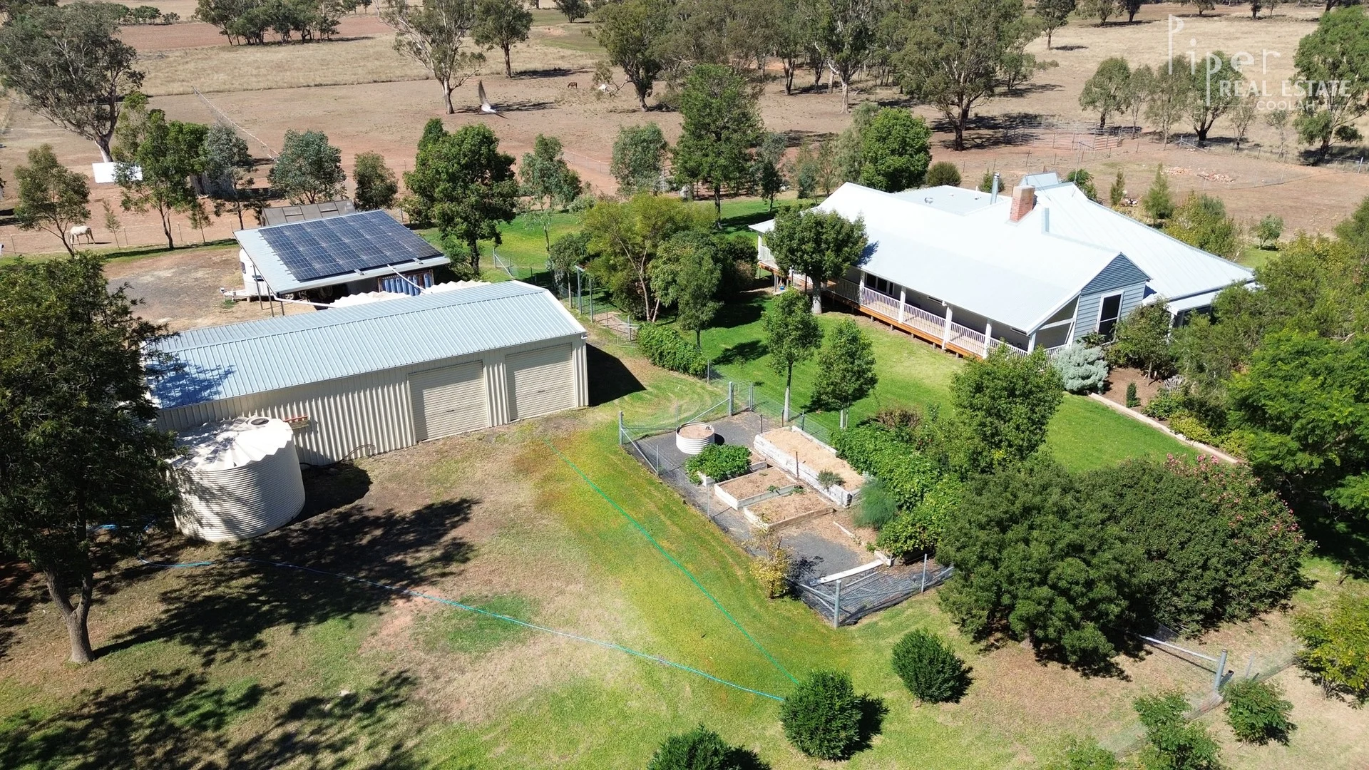 The Old School House/75 Denham Street, Leadville via, Dunedoo NSW 2844