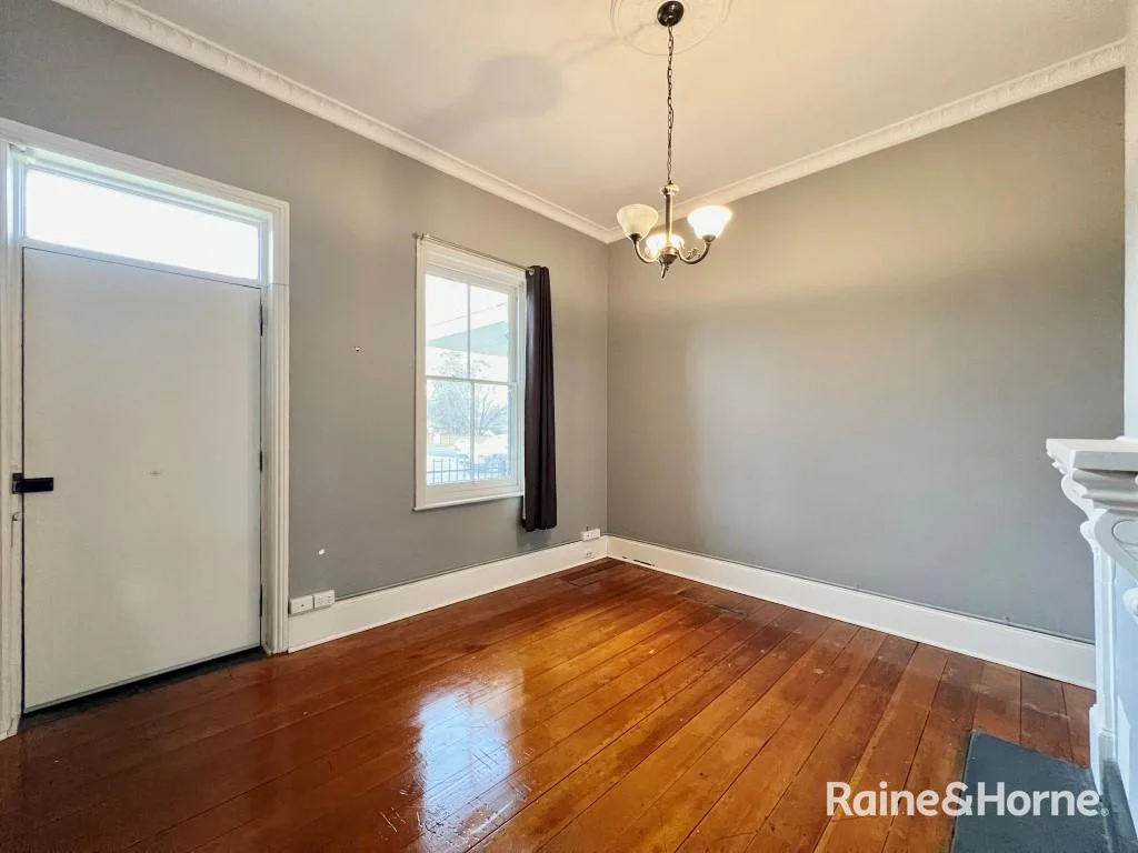 Additional image 9 of 82 Russell St, Bathurst NSW 2795
