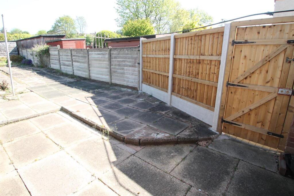Additional image 21 of Hickmans Avenue, Cradley Heath