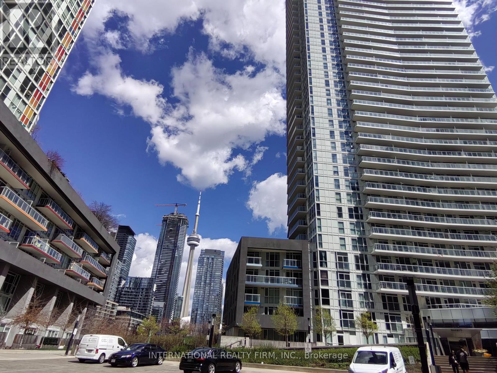 1807 - 75 QUEENS WHARF ROAD