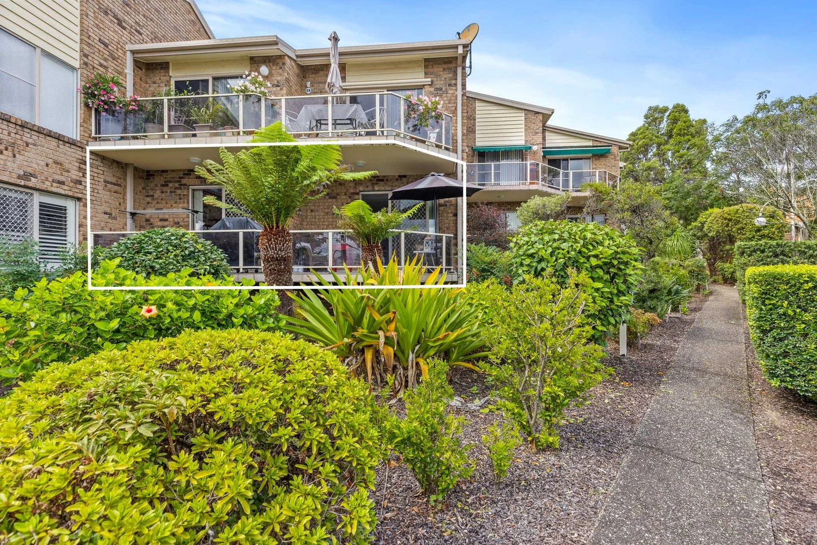 9/272-276 Beach Road, Batehaven NSW 2536