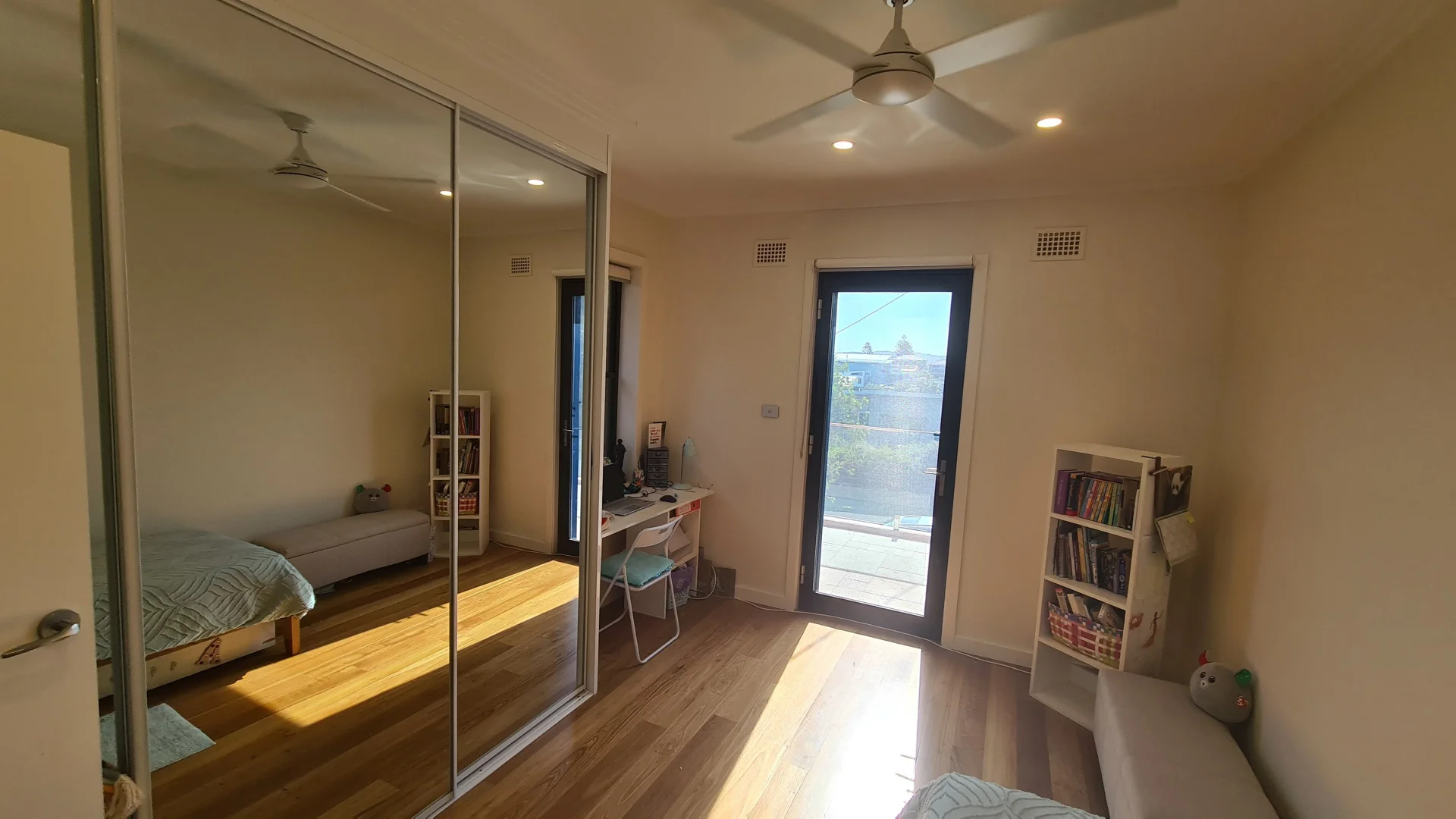 Additional image 4 of 34 Hutchinson Street, Redhead NSW 2290