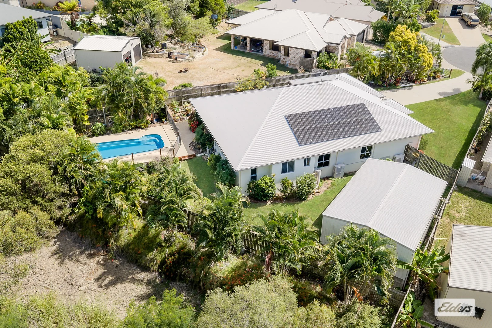 17 Leichhardt Court, Glen Eden QLD 4680