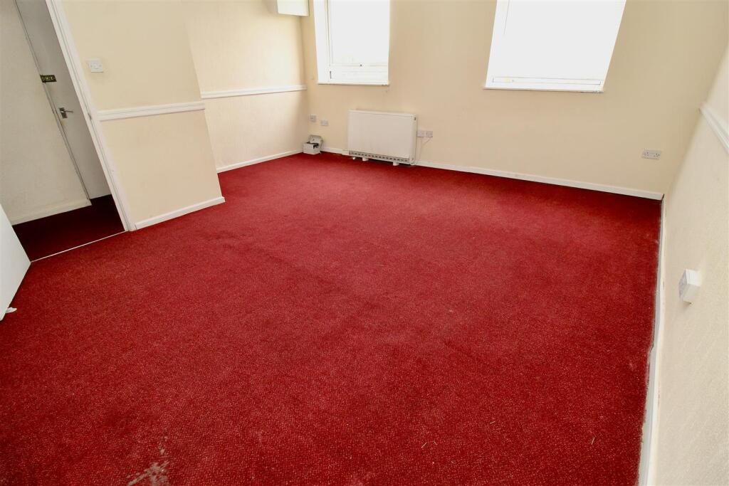 Chester Road, Castle Bromwich, Birmingham photo 3