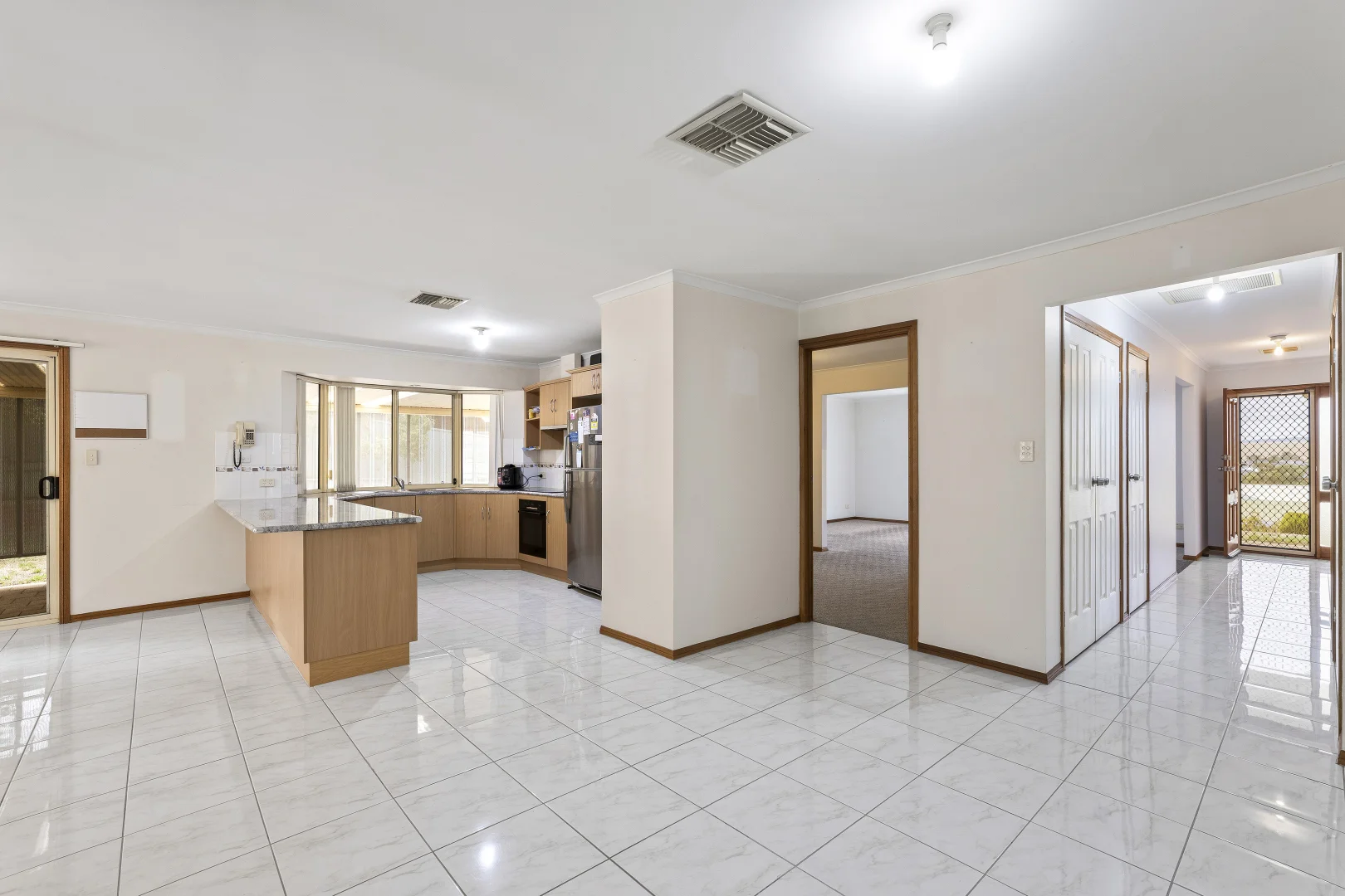 Additional image 4 of 13 Plover Court, Hewett SA 5118