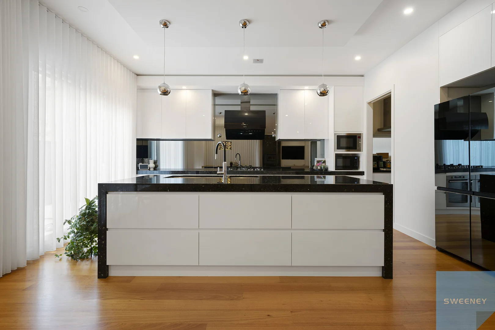 Additional image 5 of 1 Waterview Walk, Caroline Springs VIC 3023