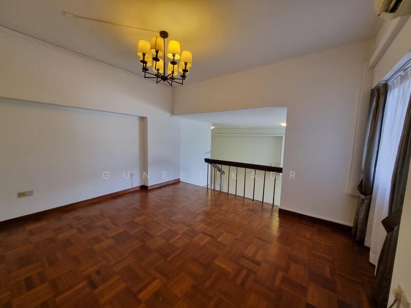 4 Cairnhill Rise photo 3