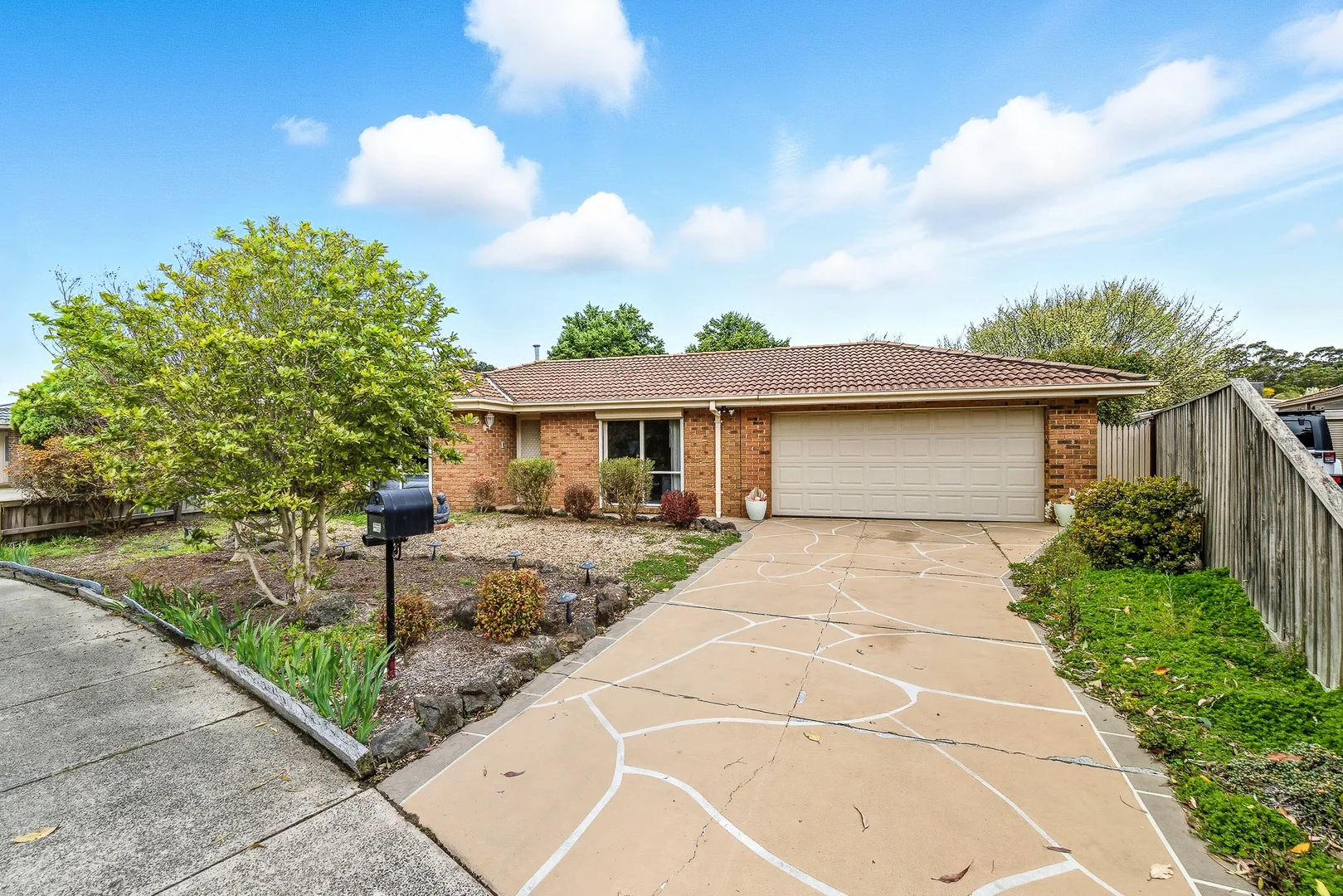 117 Lawless Drive, Cranbourne North VIC 3977