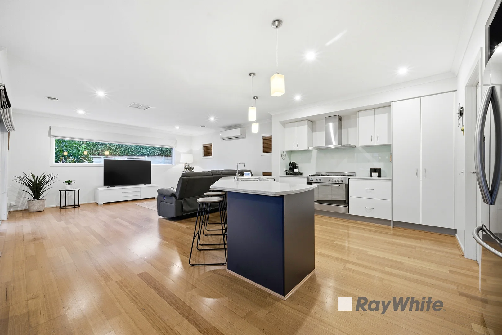 Additional image 10 of 82 Montbrae Circuit, Narre Warren North VIC 3804