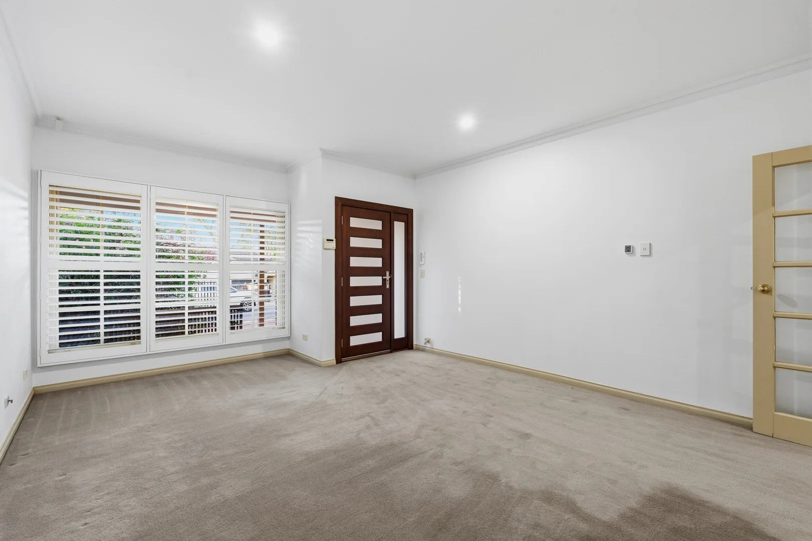 2 Broughton Av, Mitcham SA 5062 photo 5
