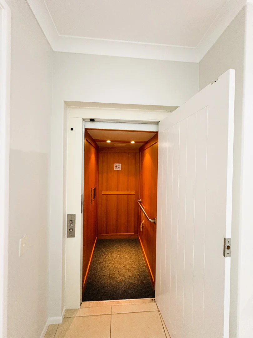 Additional image 16 of 15 Lionheart Cres, Newport QLD 4020