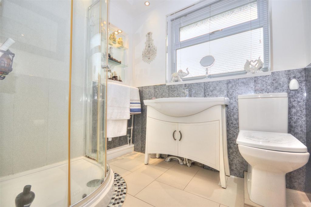Additional image 12 of 3 bed detached bungalow for saleHolgate Park, Liverpool L23