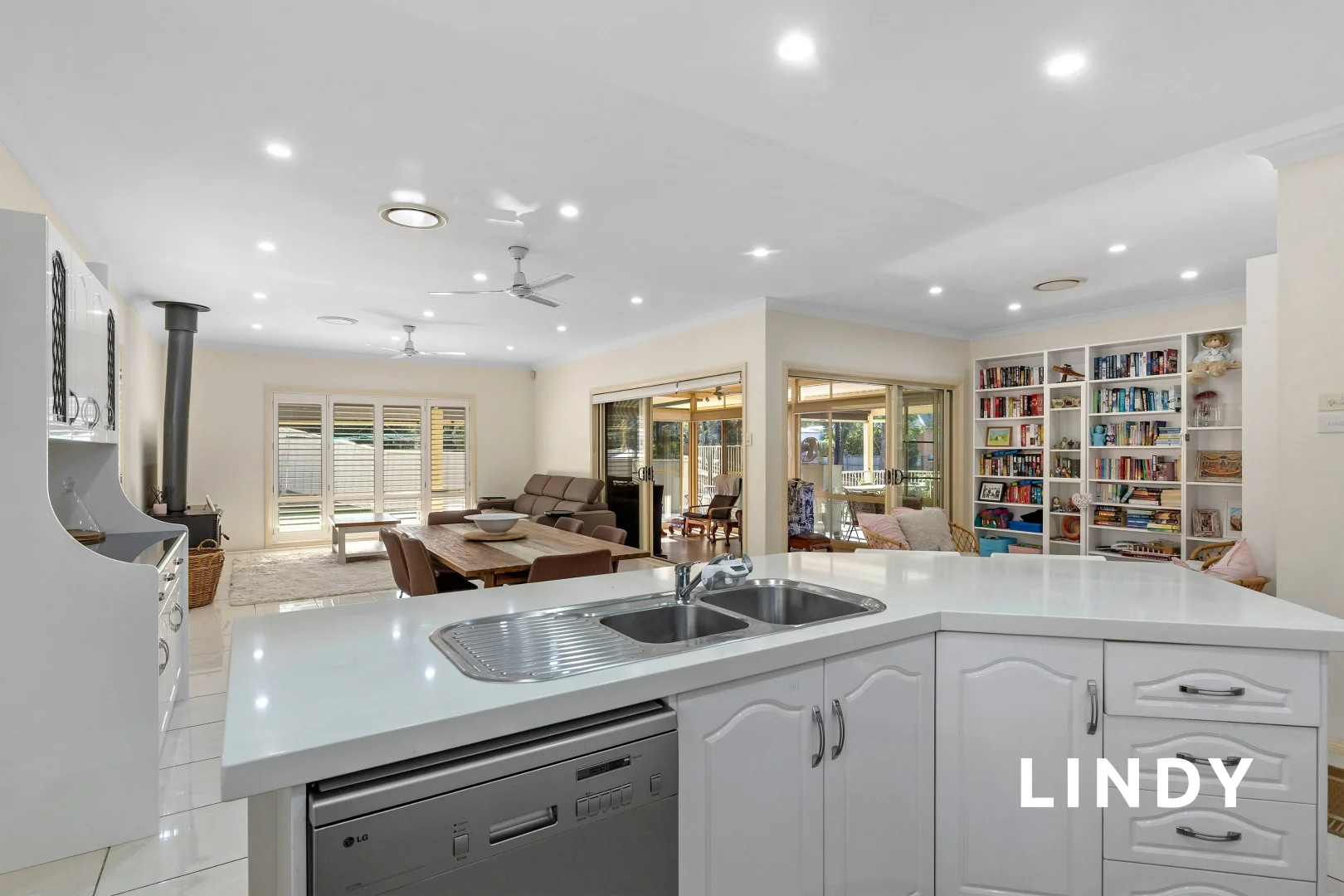 24 Willcox Avenue, Singleton NSW 2330 photo 4