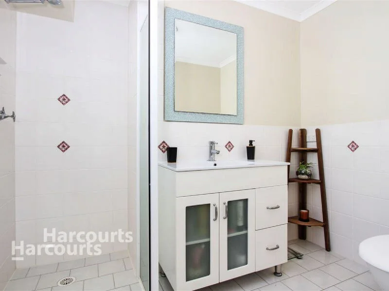 Additional image 7 of 2 Hickory Street, Albion Park Rail NSW 2527