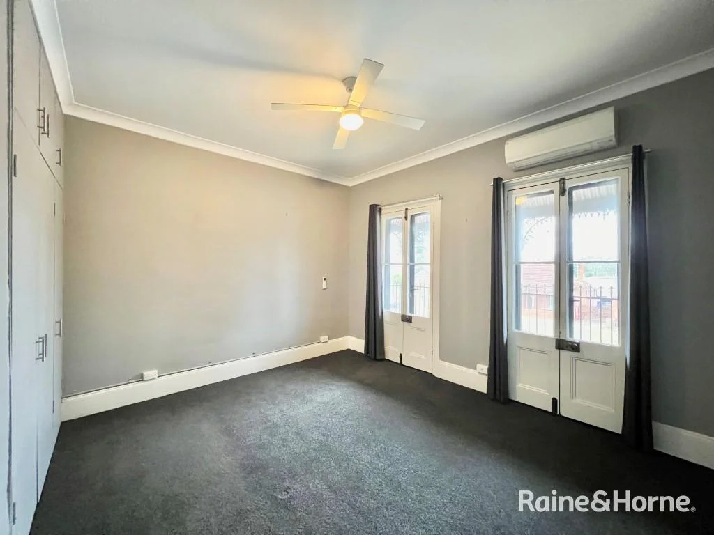 Additional image 11 of 82 Russell St, Bathurst NSW 2795