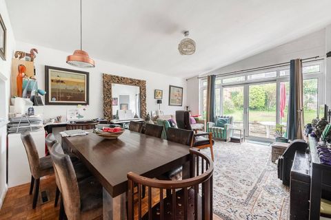 Winston Close, Harrow HA3