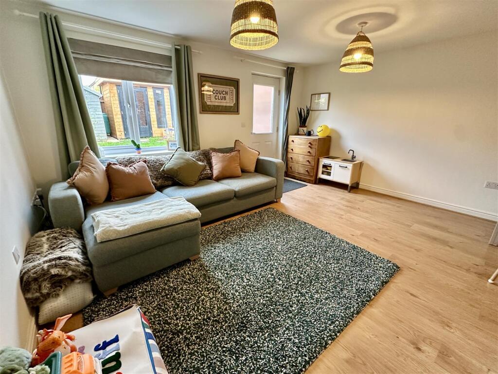 Additional image 4 of Wakefield Way, Alcester