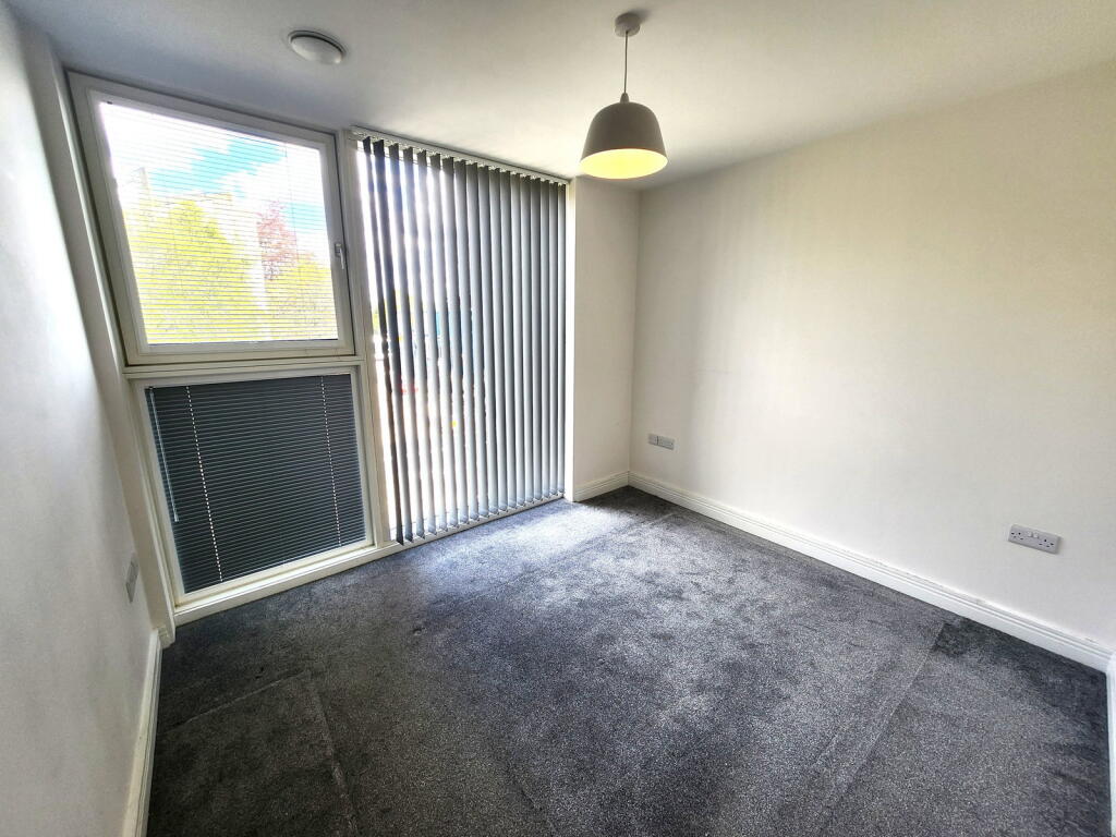 Additional image 6 of 2 Laurel Lane, Halesowen, B63 3DG