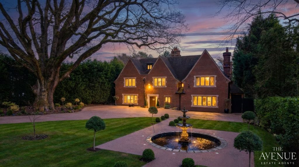 6 bed detached house for saleLadywood Road, Sutton Coldfield B74