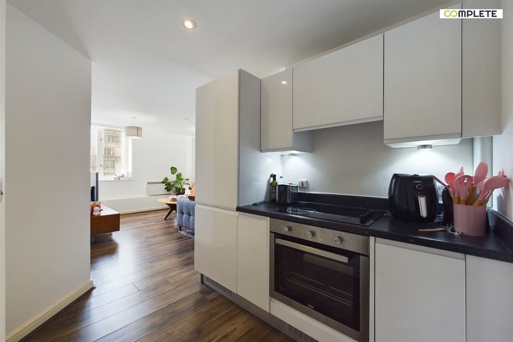 Additional image 4 of 1 bed flat for saleThe Strand, Wellington Building, Liverpool L2