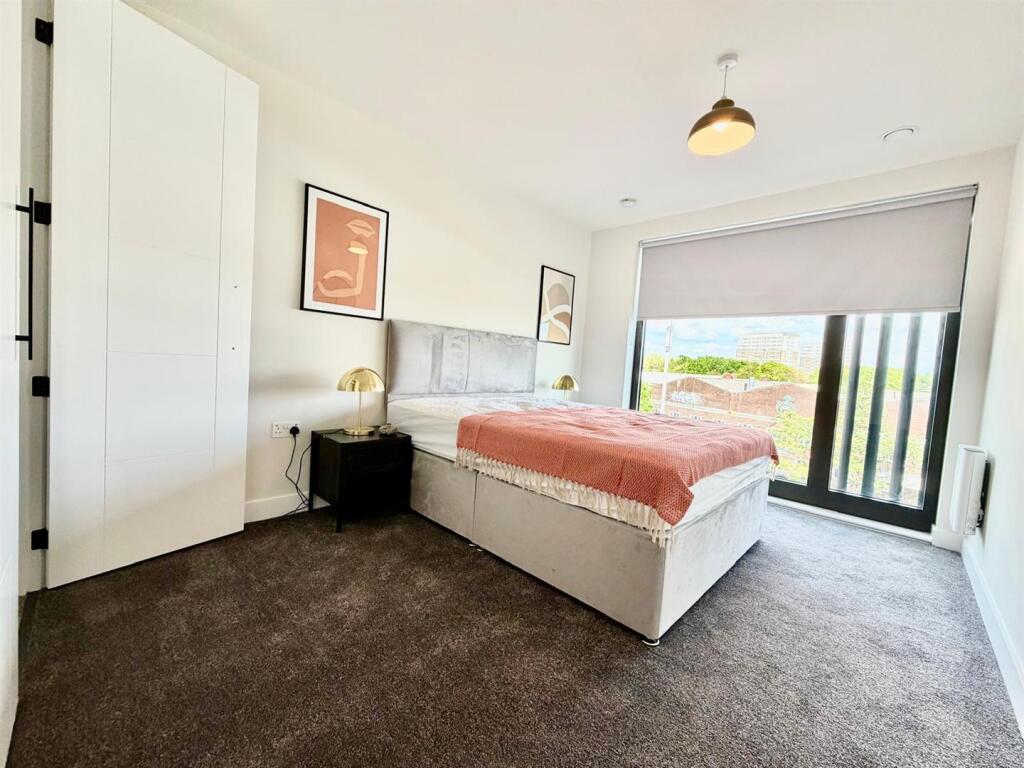 Additional image 8 of Brand New Home- Glasswater Locks, Birmingham, B4