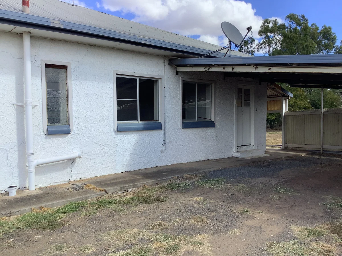 3/3 Ellen Street, Dalby QLD 4405