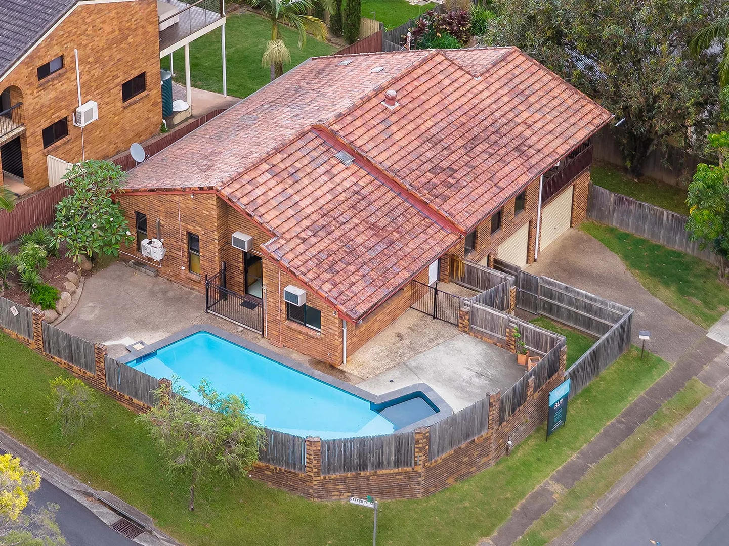 9 Borgnine Street, McDowall QLD 4053