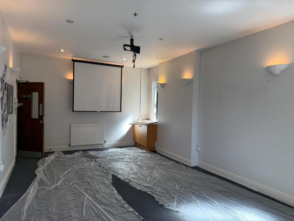 Alcester Road, Moseley, Birmingham, B13