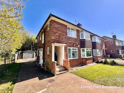 Belvue Close, Northolt UB5