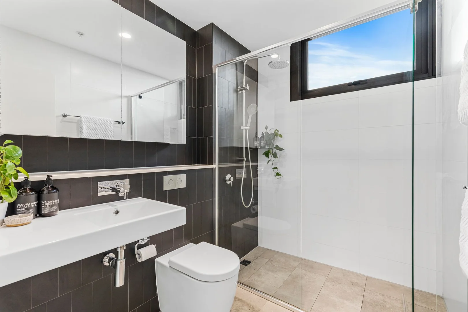 Additional image 10 of 504/470 King Street, Newcastle West NSW 2302
