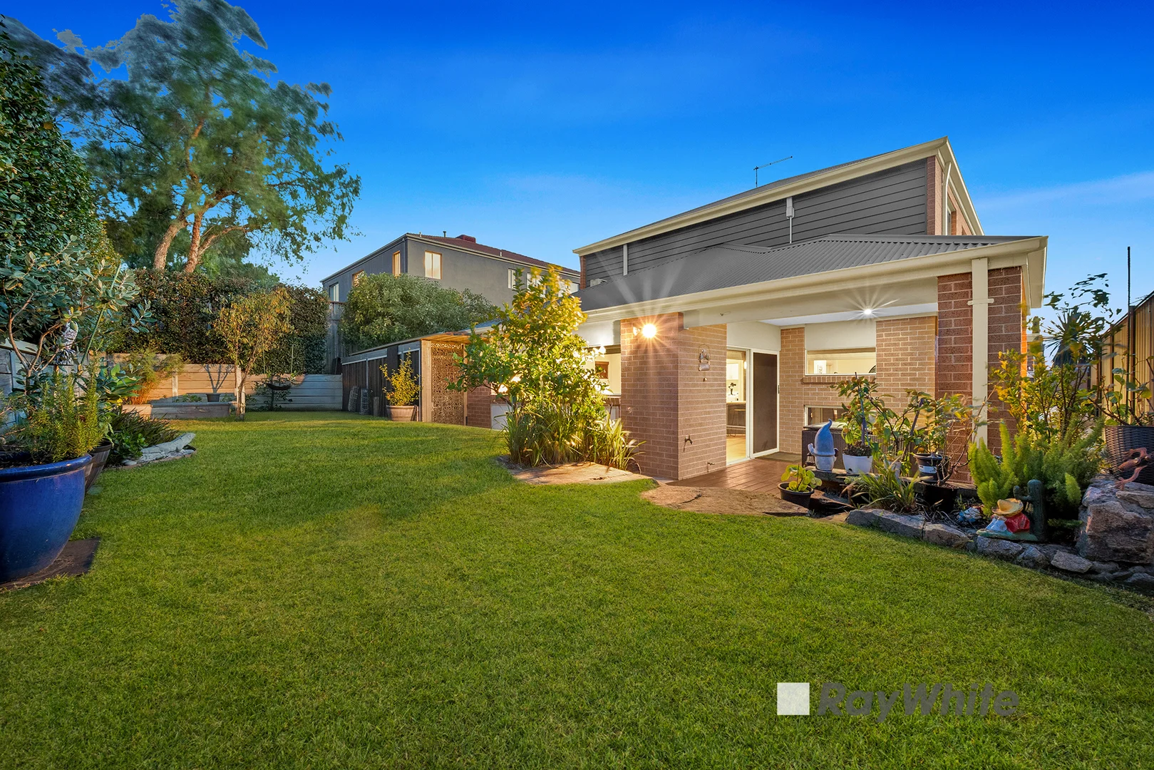 Additional image 25 of 82 Montbrae Circuit, Narre Warren North VIC 3804