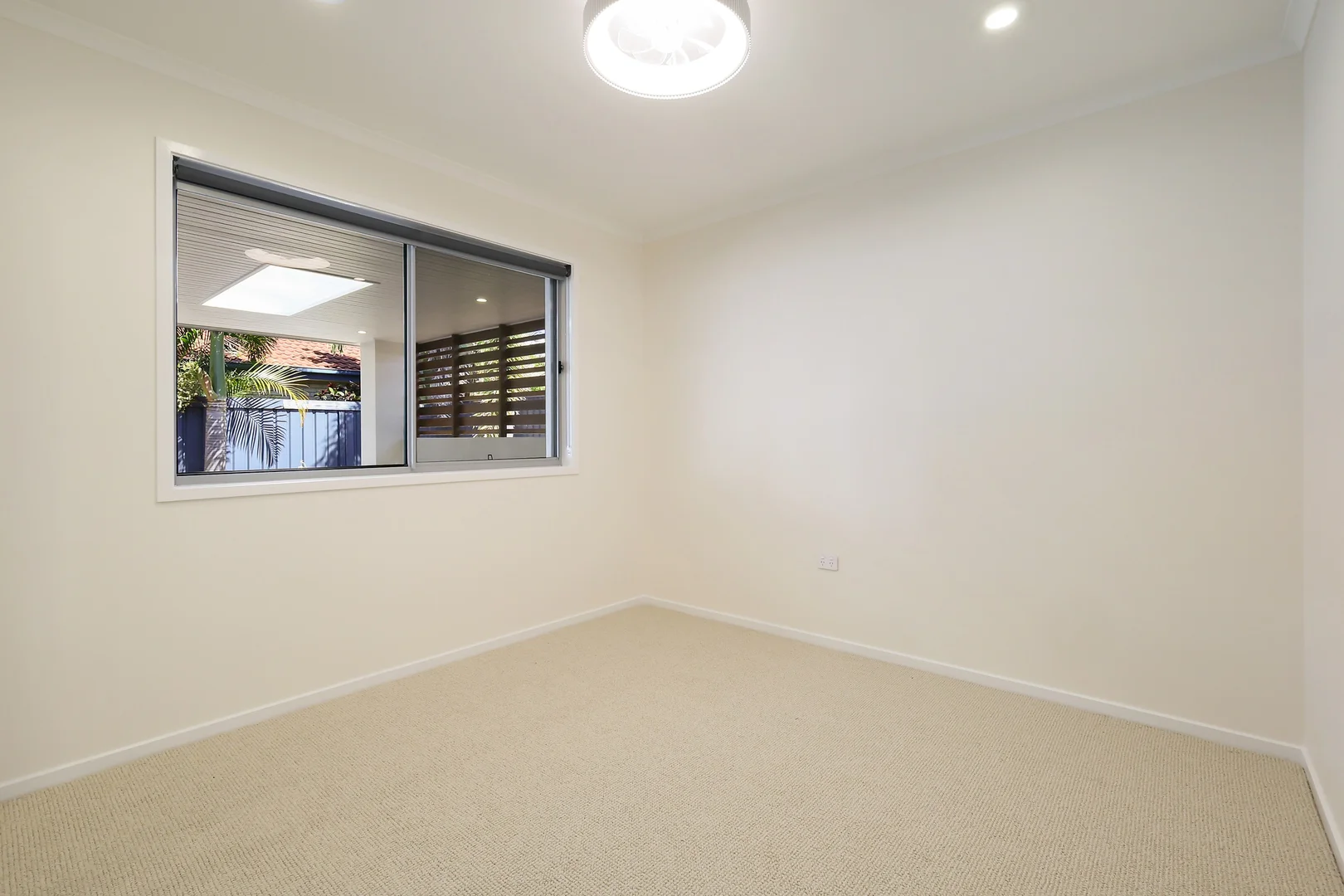 Additional image 9 of 2/4 Craft Court, Miami QLD 4220