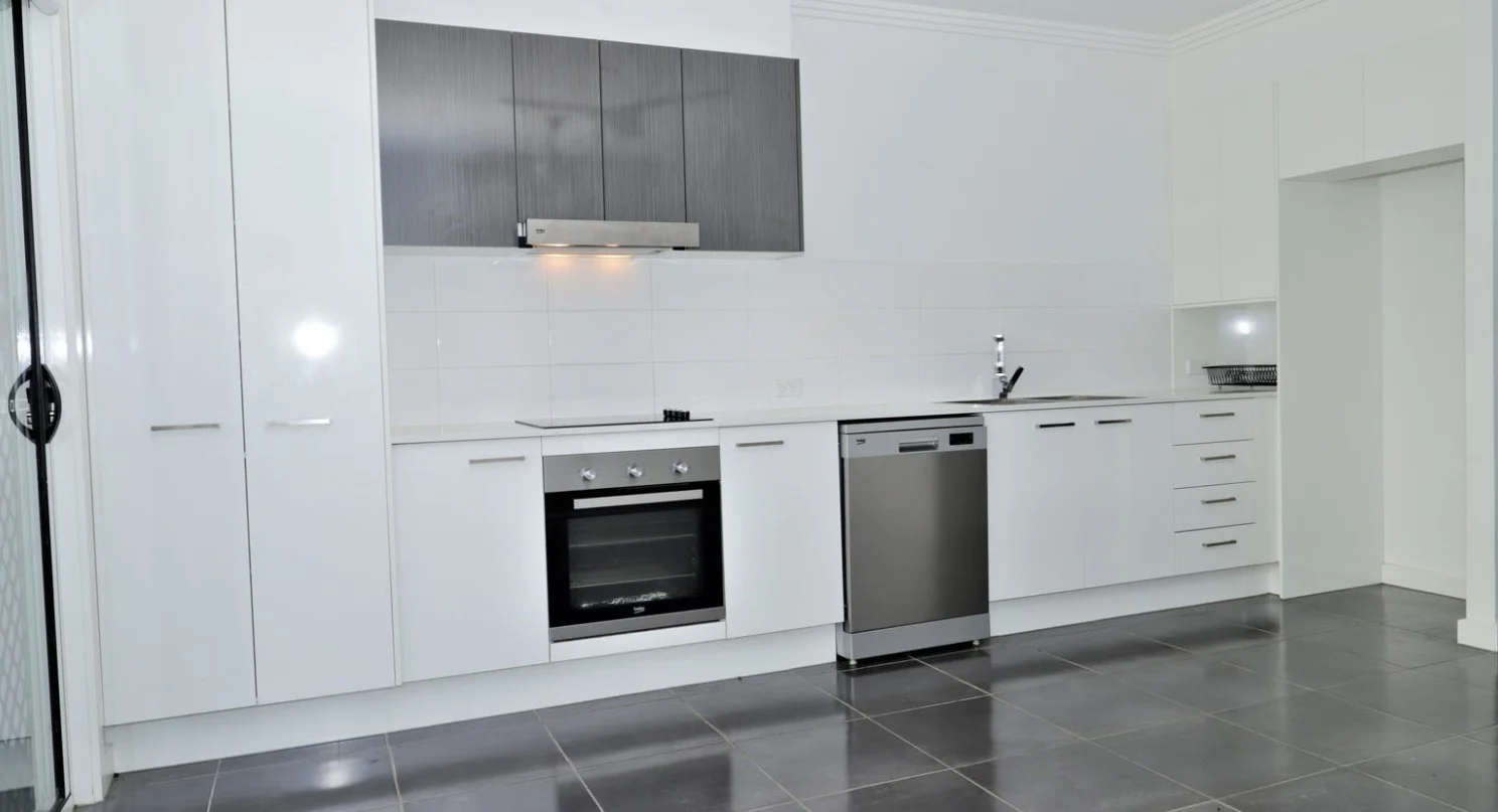2/10 Waheed Street, Marsden QLD 4132 photo 4