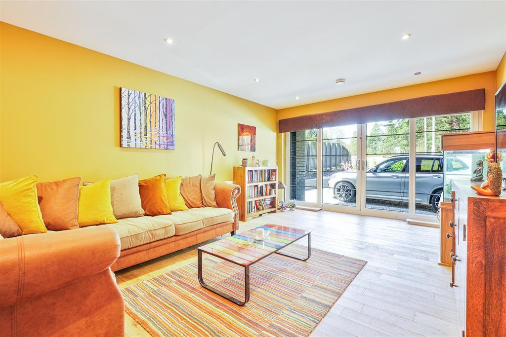 Additional image 5 of 4 bed detached house for saleBraidwood Road, Braidwood, Carluke ML8