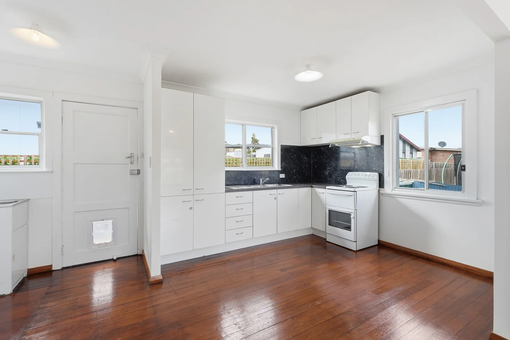 Additional image 7 of 1/55 Cumberland St, Warrane TAS 7018