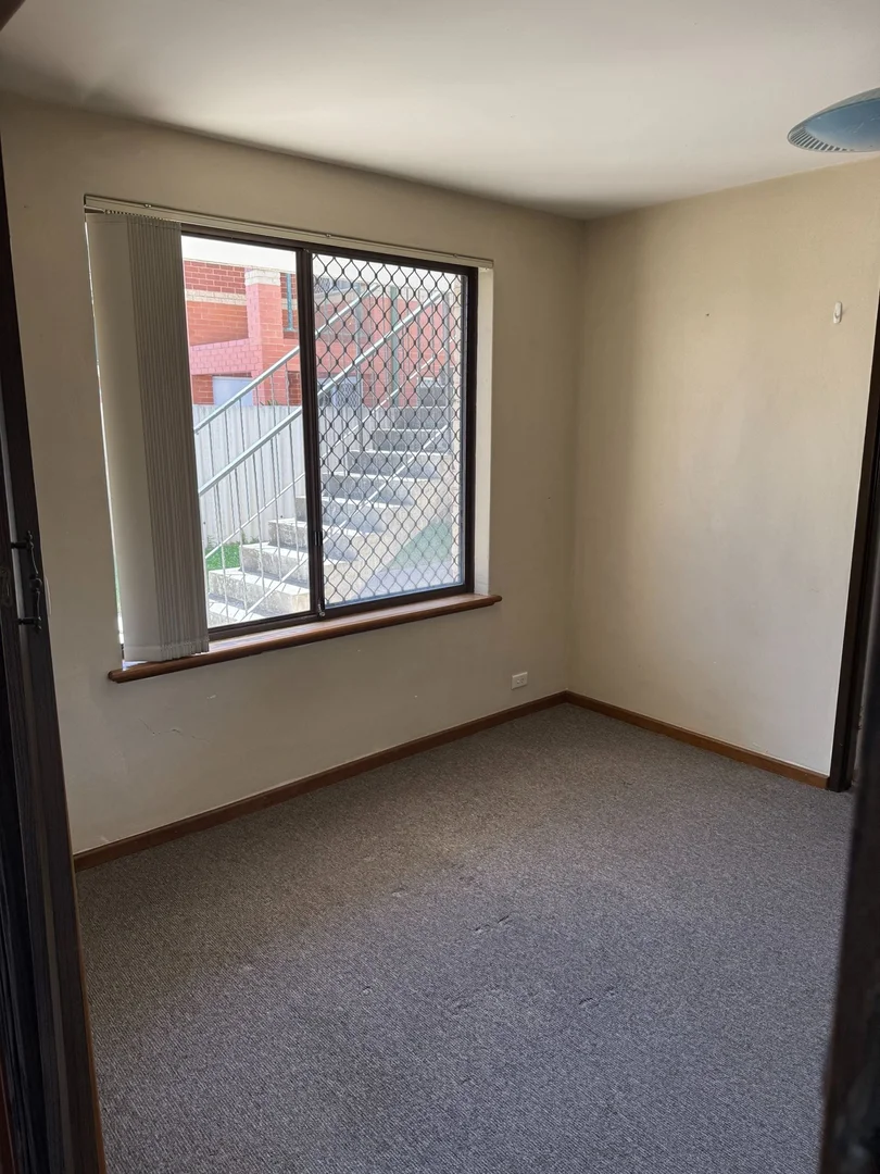 Additional image 6 of 2/126 Central Av, Inglewood WA 6052