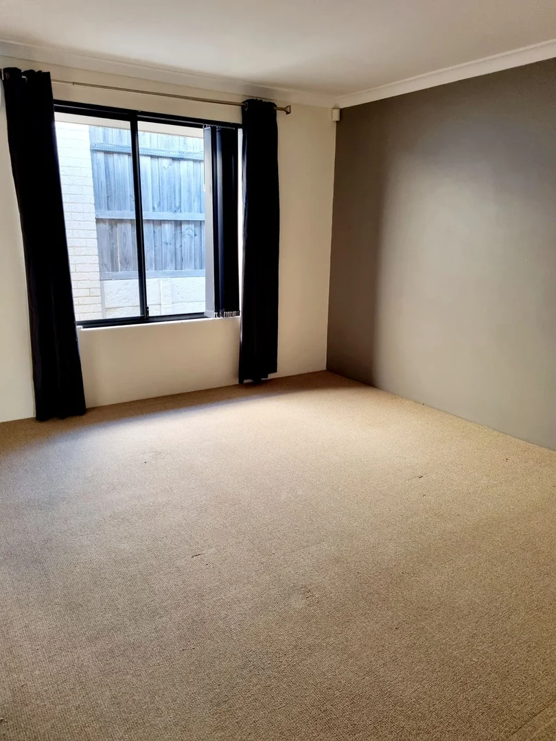 Additional image 14 of 140a Ravenscar Street, Doubleview WA 6018