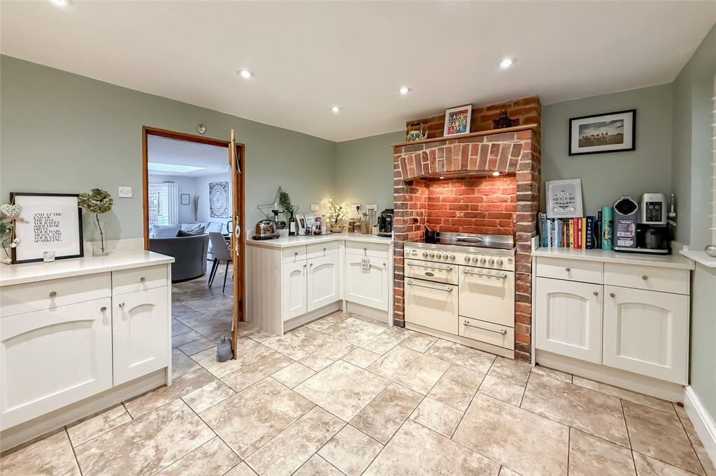 Additional image 13 of Bower Heath Lane, Bower Heath, Harpenden, Hertfordshire, AL5