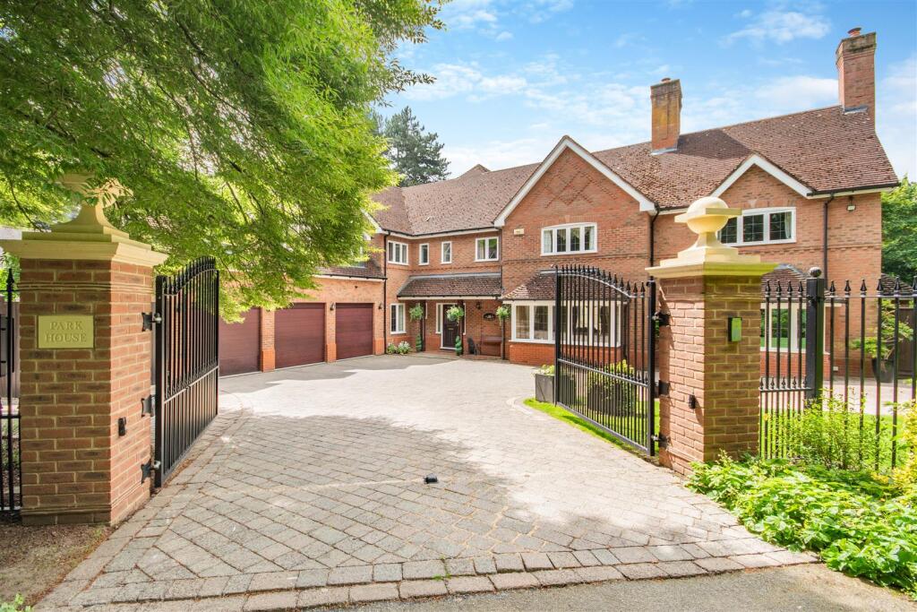 The Orchards, Four Oaks Estate, Sutton Coldfield