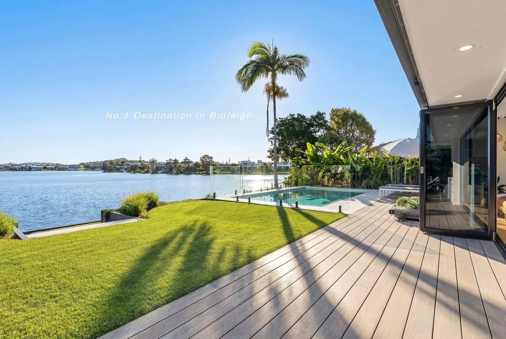 31 Kingfisher Crescent, Burleigh Waters QLD 4220