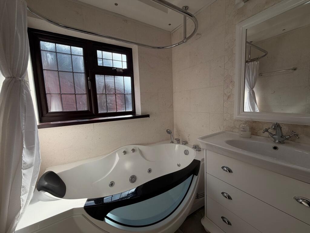 Additional image 43 of Oldacre Close, Sutton Coldfield, B76