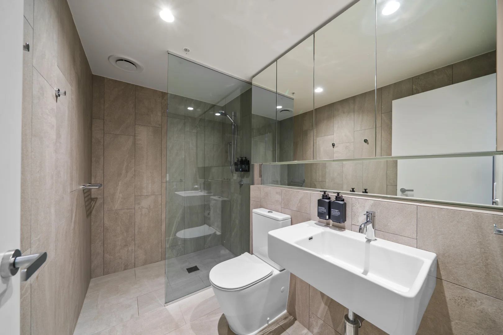 Additional image 16 of Level 12, 1204/10-12 First Avenue, Broadbeach QLD 4218