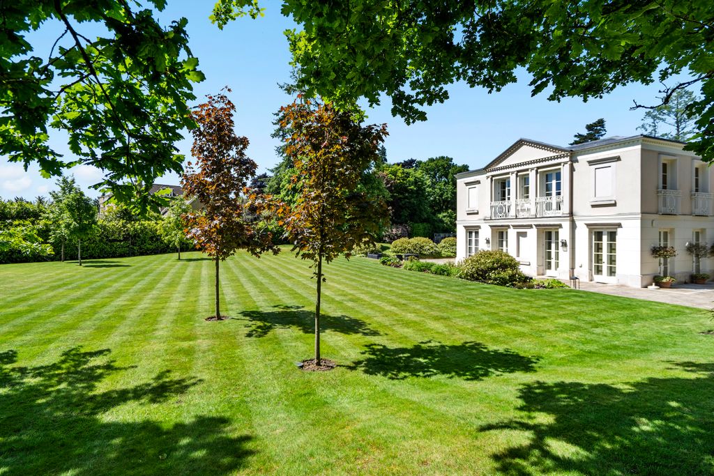 Additional image 17 of 11 bed property for saleCarioca, Wentworth, Virginia Water GU25, United Kingdom