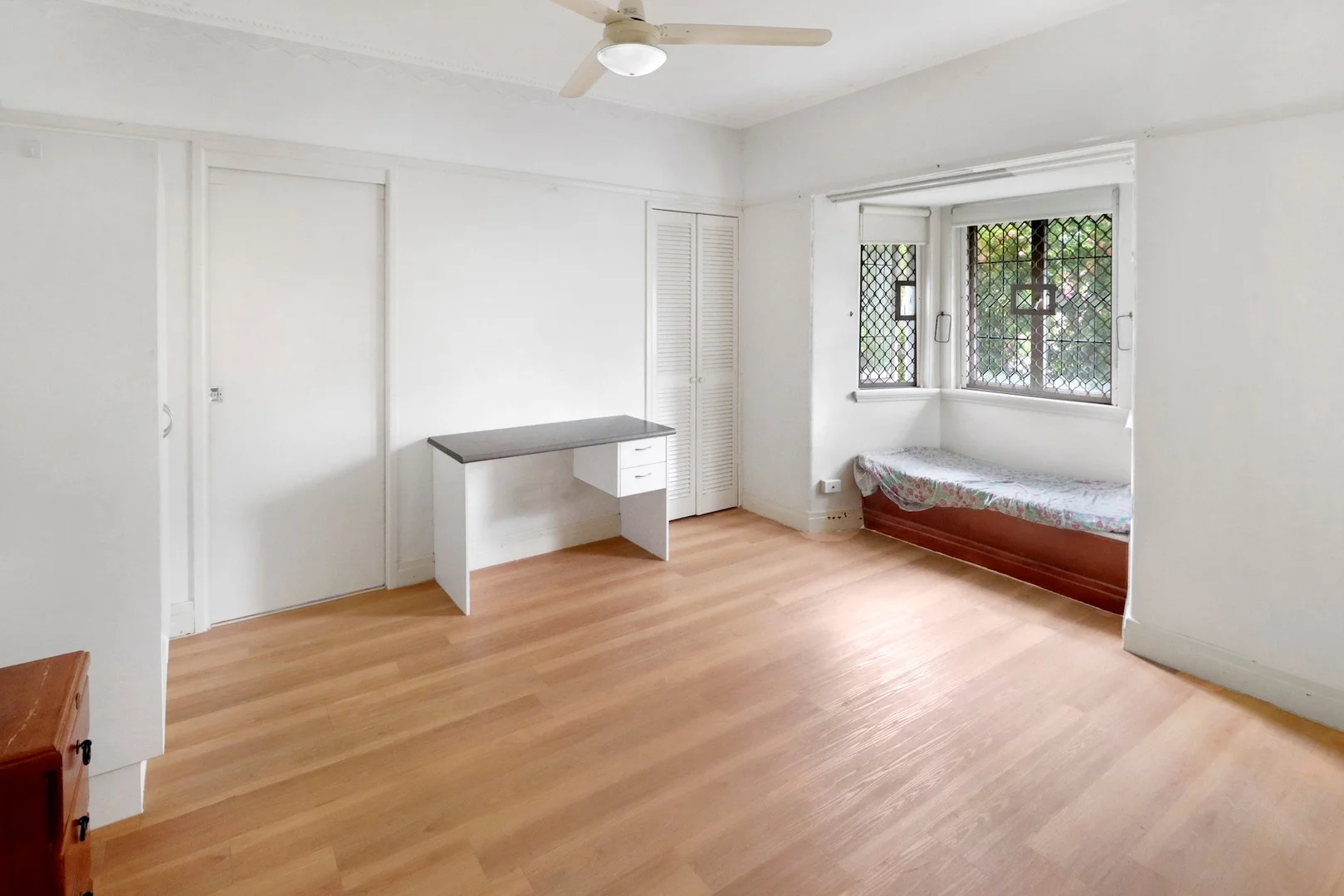 Room 1 - 424B Waterworks Rd, Ashgrove QLD 4060
