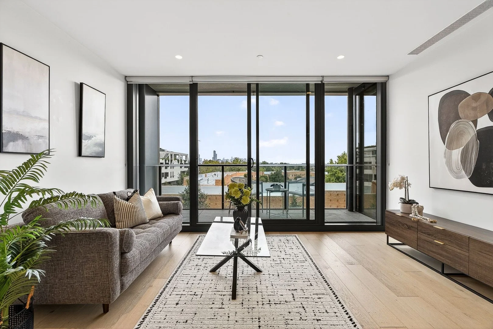 303/7 Evergreen Mews, Armadale VIC 3143