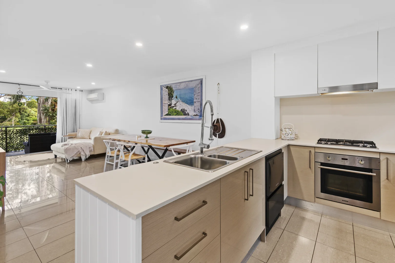 Additional image 12 of 13/41 Dixon Street, Coolangatta QLD 4225