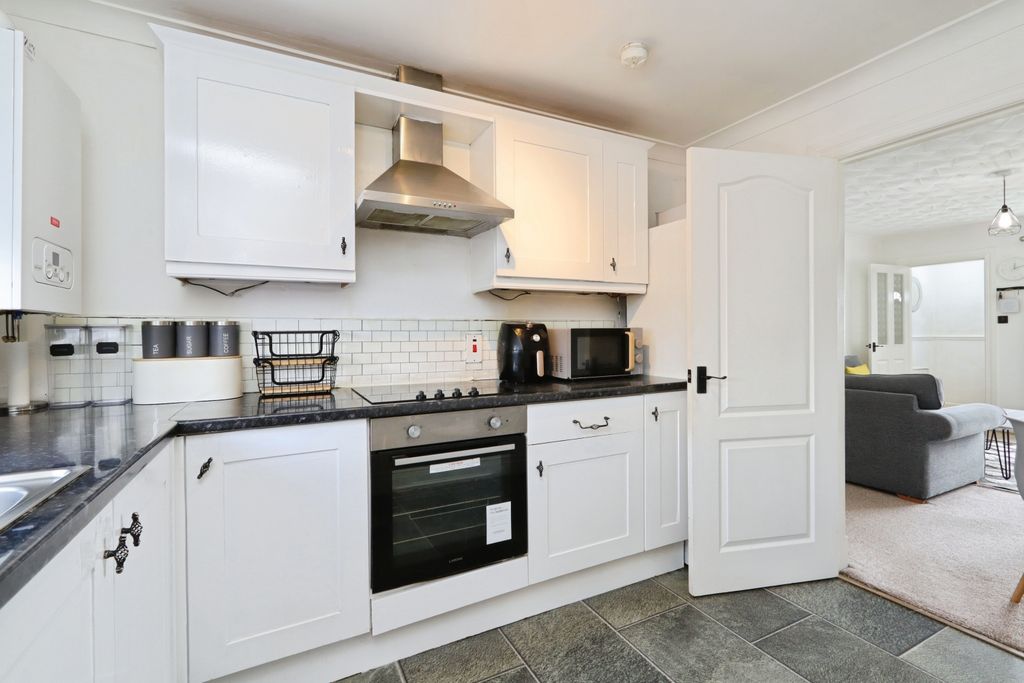 Additional image 6 of 2 bed flat for saleClydesdale Street, Bellshill ML4