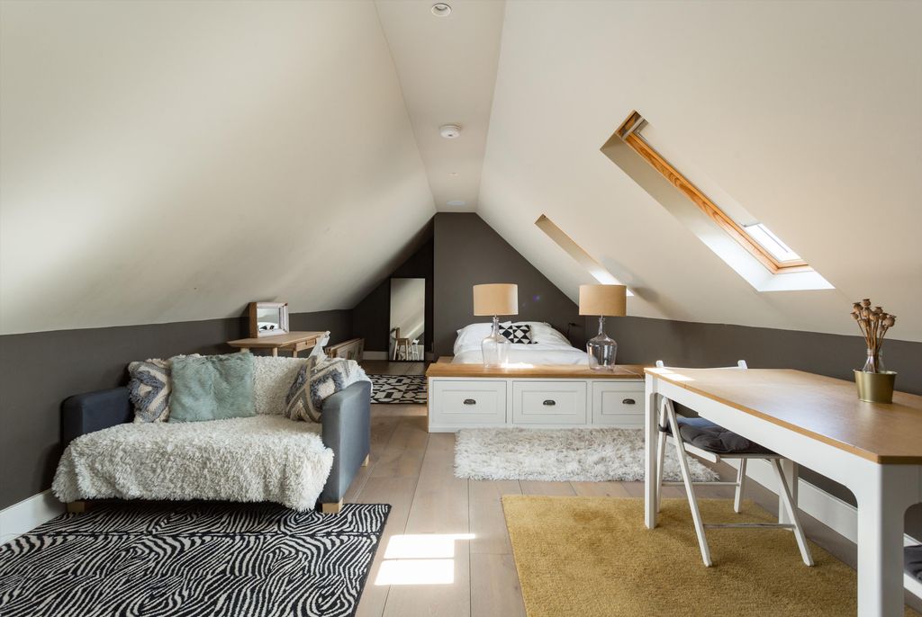 Additional image 23 of 6 bed detached house for saleHowhill Quarry Road, Beckwithshaw, Harrogate, North Yorkshire HG3