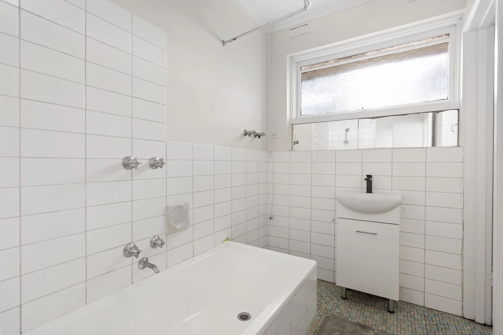 Additional image 5 of 8/24 Walsh Street, Ormond VIC 3204