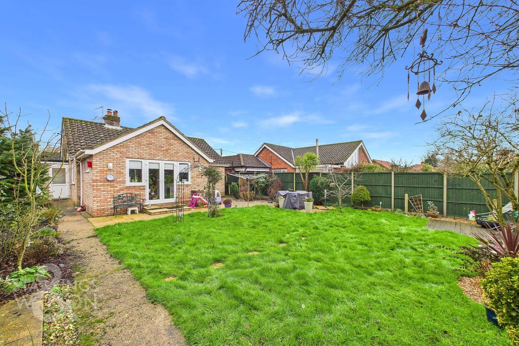 Additional image 21 of 3 bed detached bungalow for saleChurch Road, Yelverton, Norwich NR14